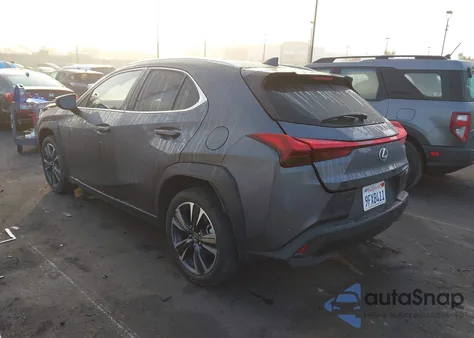 2024 Lexus Ux 250H z USA, uszkodzony, nr VIN JTHX6JBH5R2168271